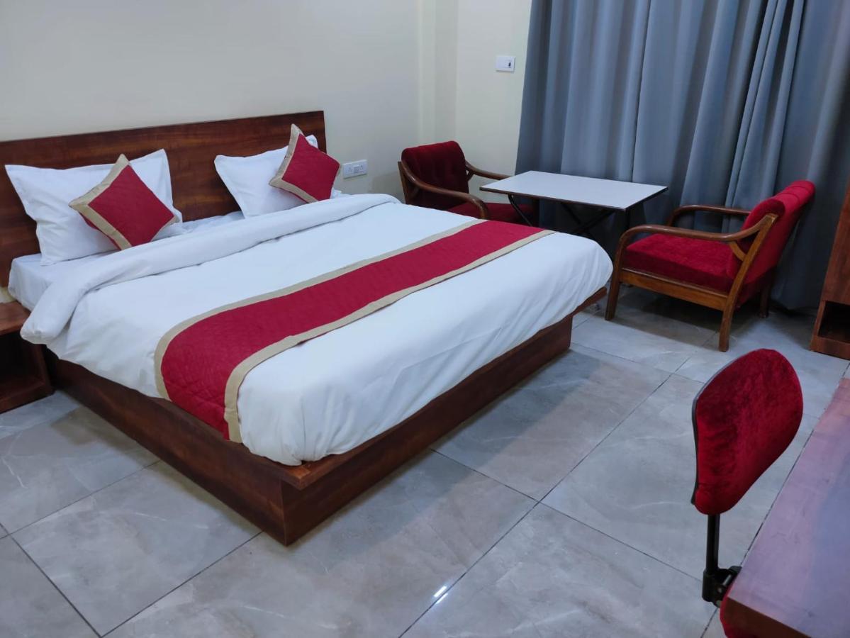 Hotel Manorama Inn Lucknow Exterior photo